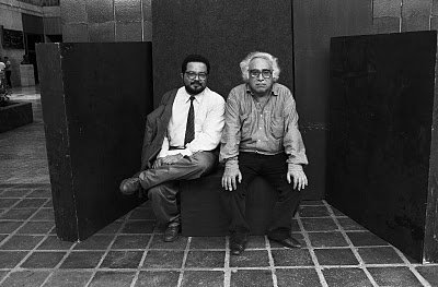 con Carlos Monsivais. Foto de Vasco Szinetar